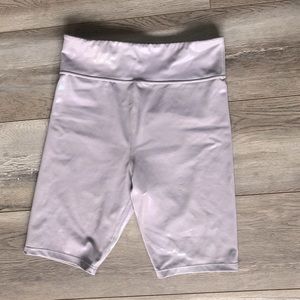 IRIDESCENT BIKER SHORTS- CARBON38😍